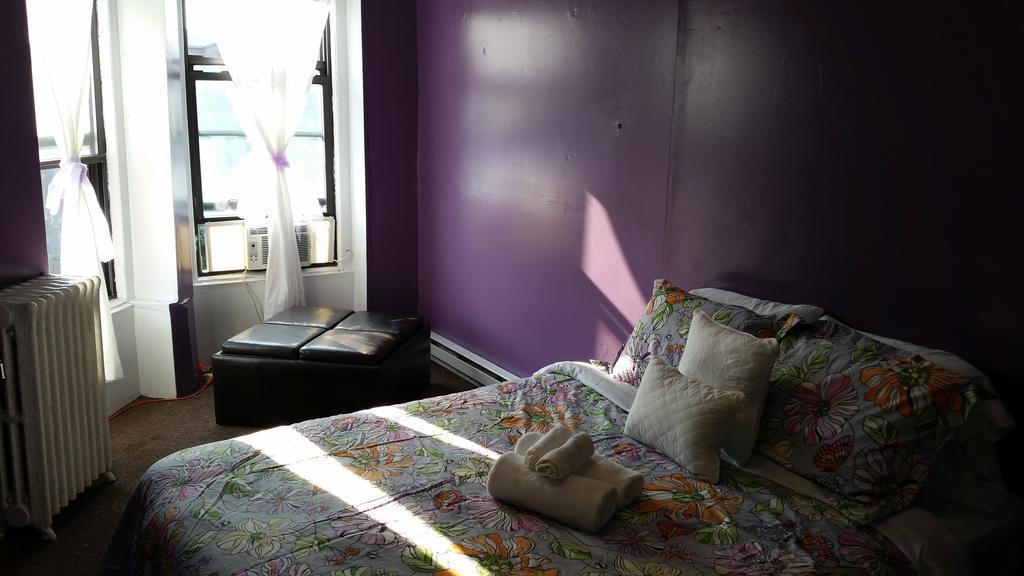 Oyo Bed And Breakfast New York Room photo